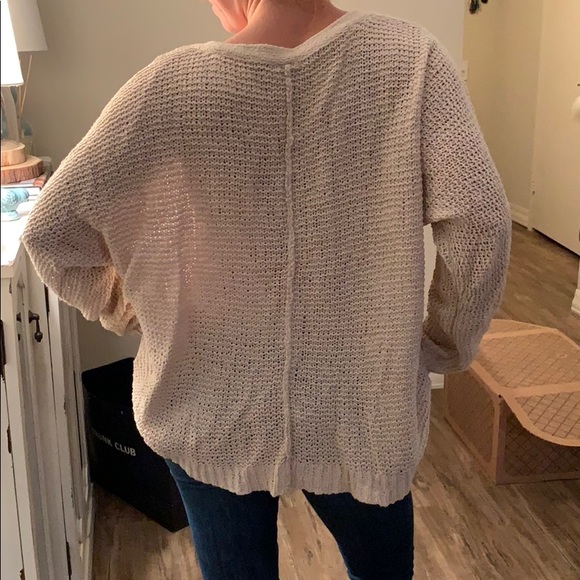 Free People  cream sweater. - Picture 2 of 2
